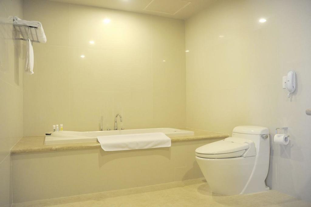 Varna Hotel Da Nang Bilik gambar